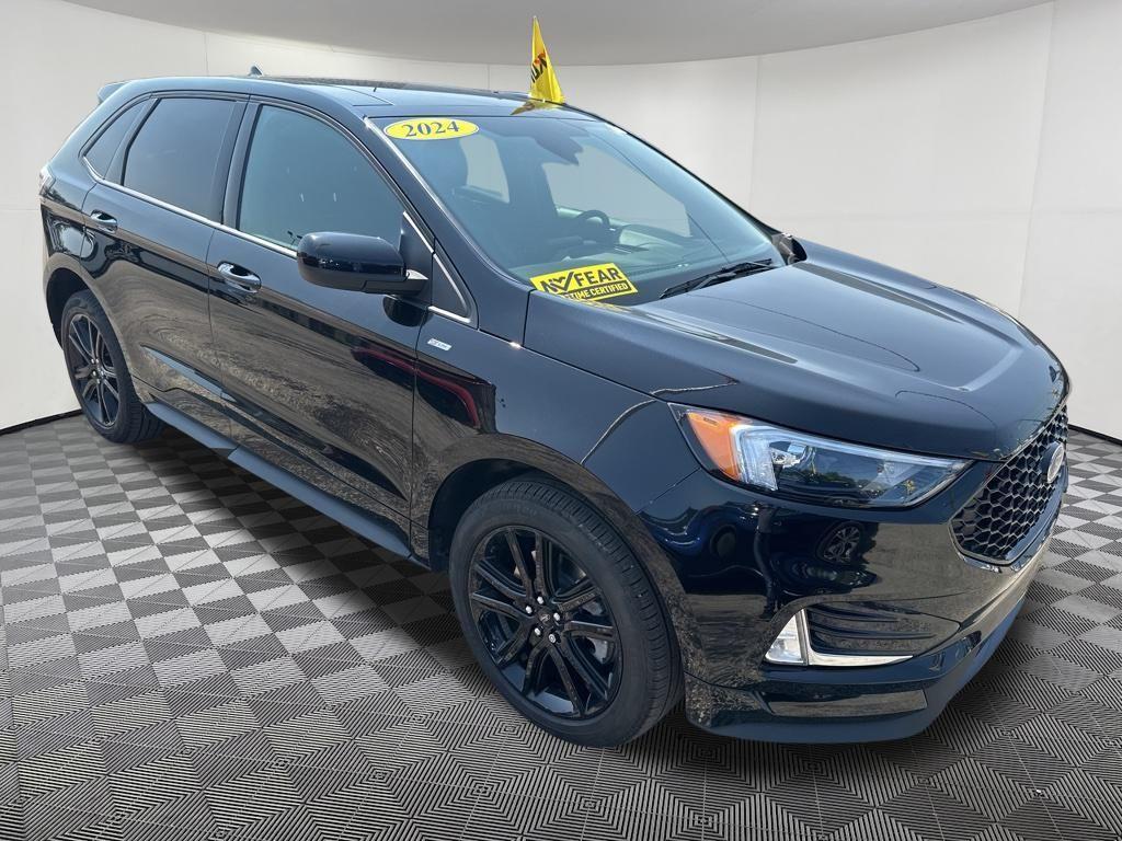 used 2024 Ford Edge car, priced at $33,981