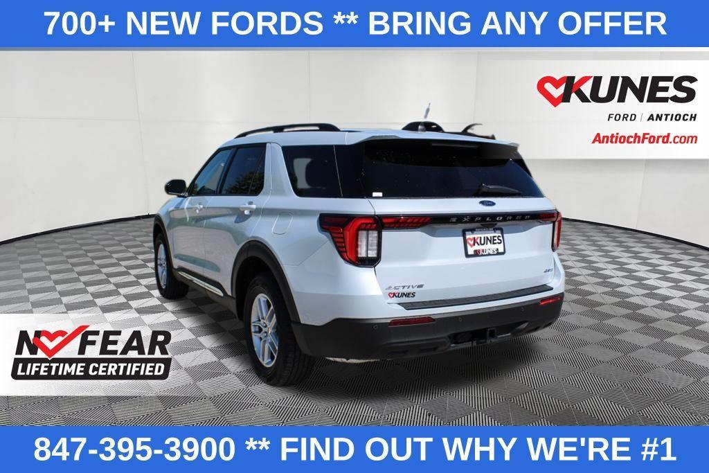 new 2025 Ford Explorer car, priced at $39,289