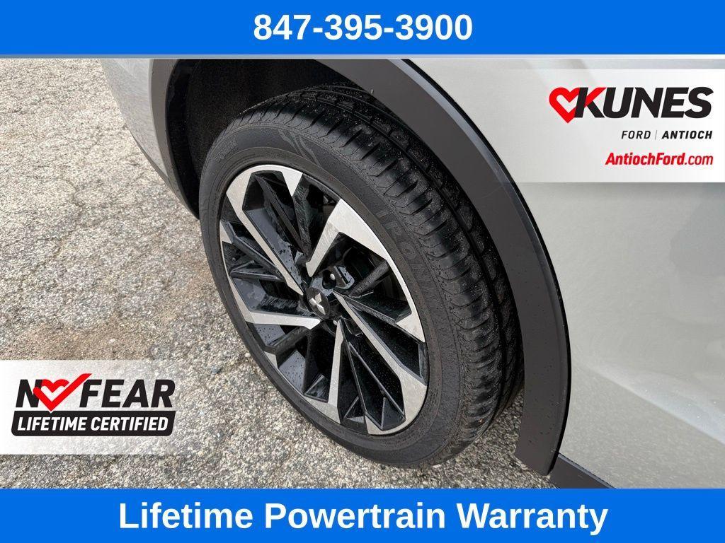 used 2024 Mitsubishi Outlander car, priced at $22,955