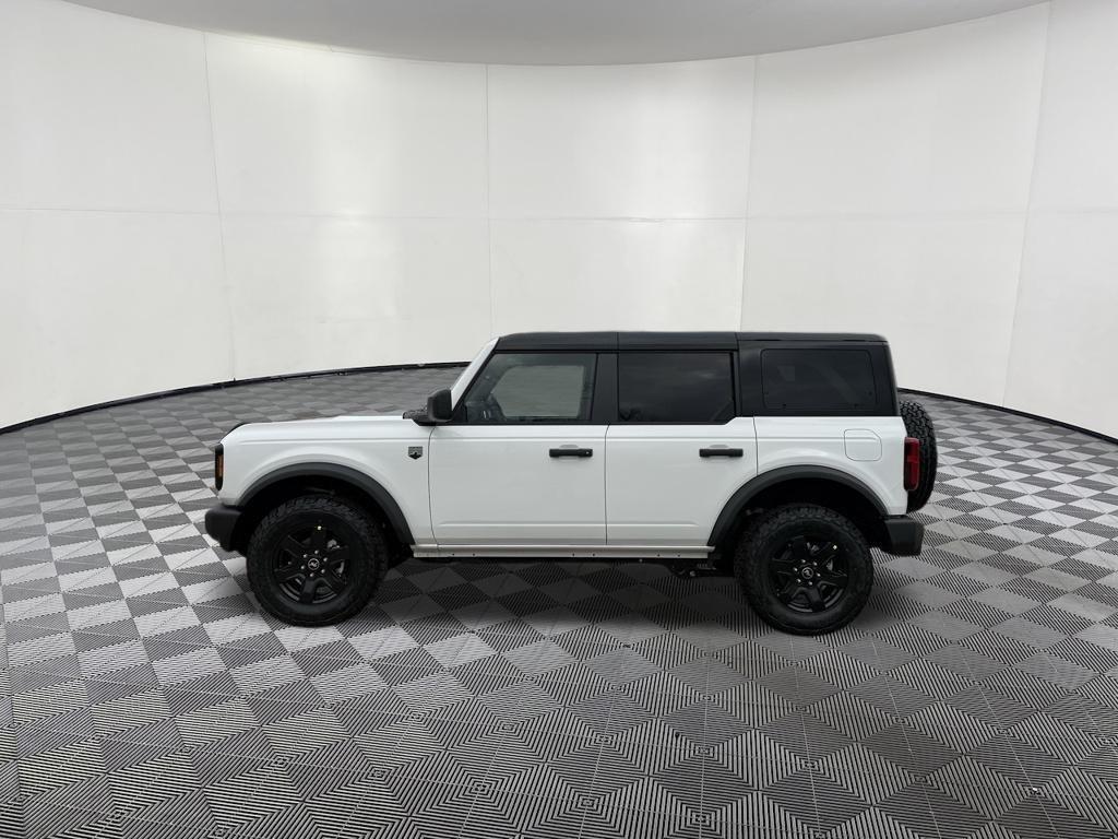 new 2025 Ford Bronco car, priced at $44,839