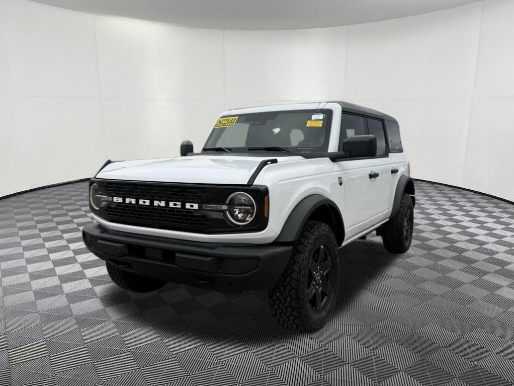 new 2025 Ford Bronco car, priced at $44,839