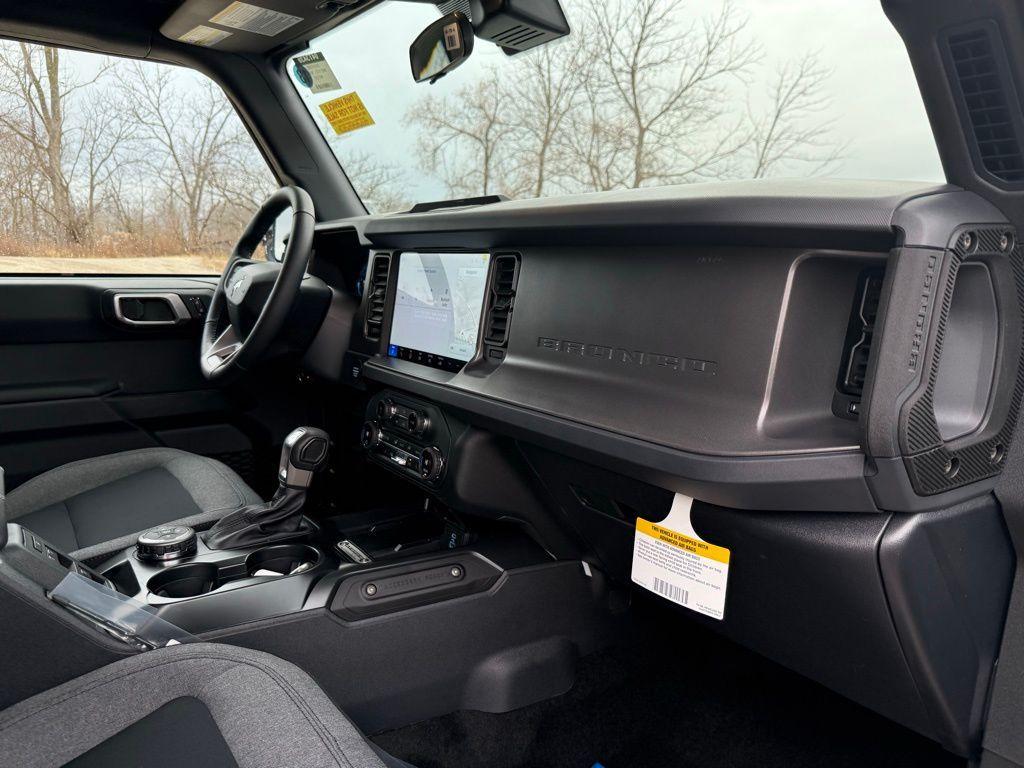 new 2025 Ford Bronco car, priced at $44,839