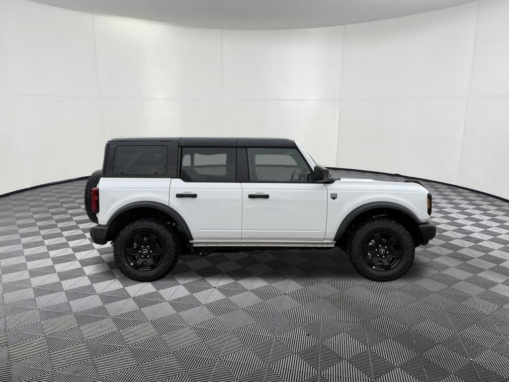 new 2025 Ford Bronco car, priced at $44,839