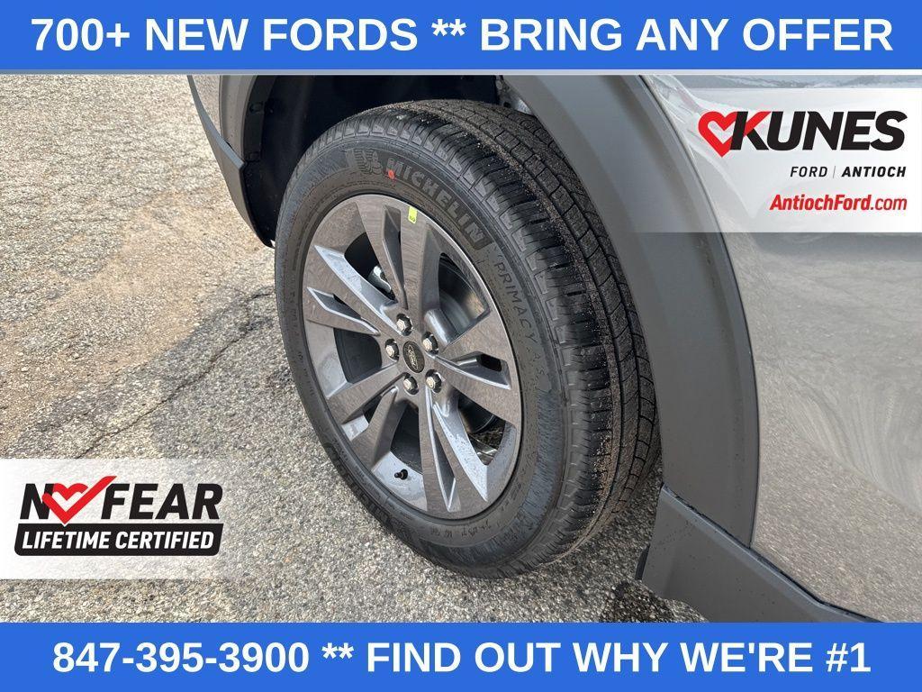 new 2025 Ford Explorer car, priced at $45,811