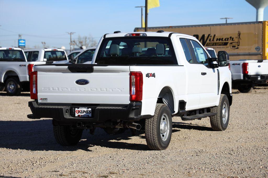 new 2024 Ford F-350 car, priced at $52,200