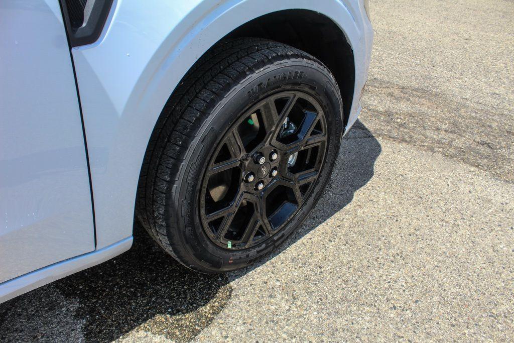 new 2025 Ford Maverick car, priced at $33,990