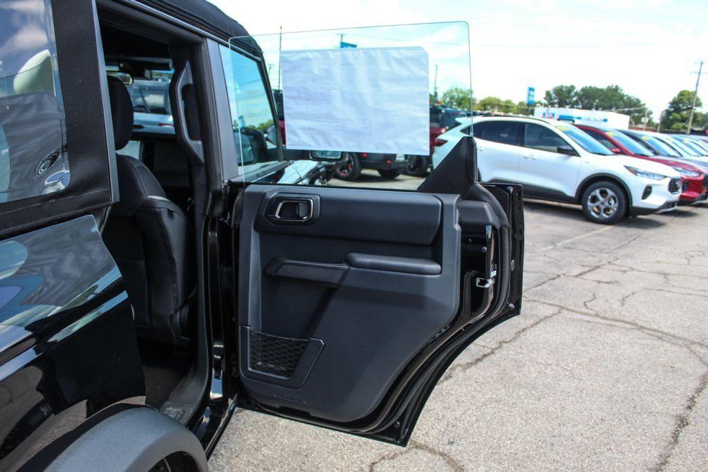 new 2025 Ford Bronco car, priced at $38,365