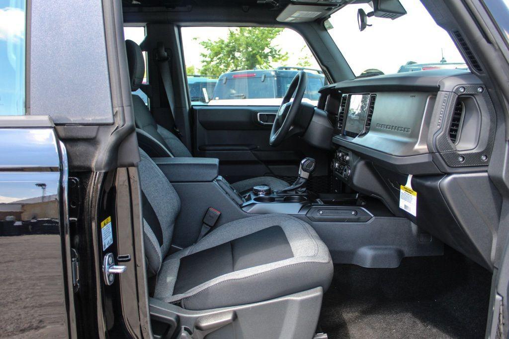 new 2025 Ford Bronco car, priced at $38,365