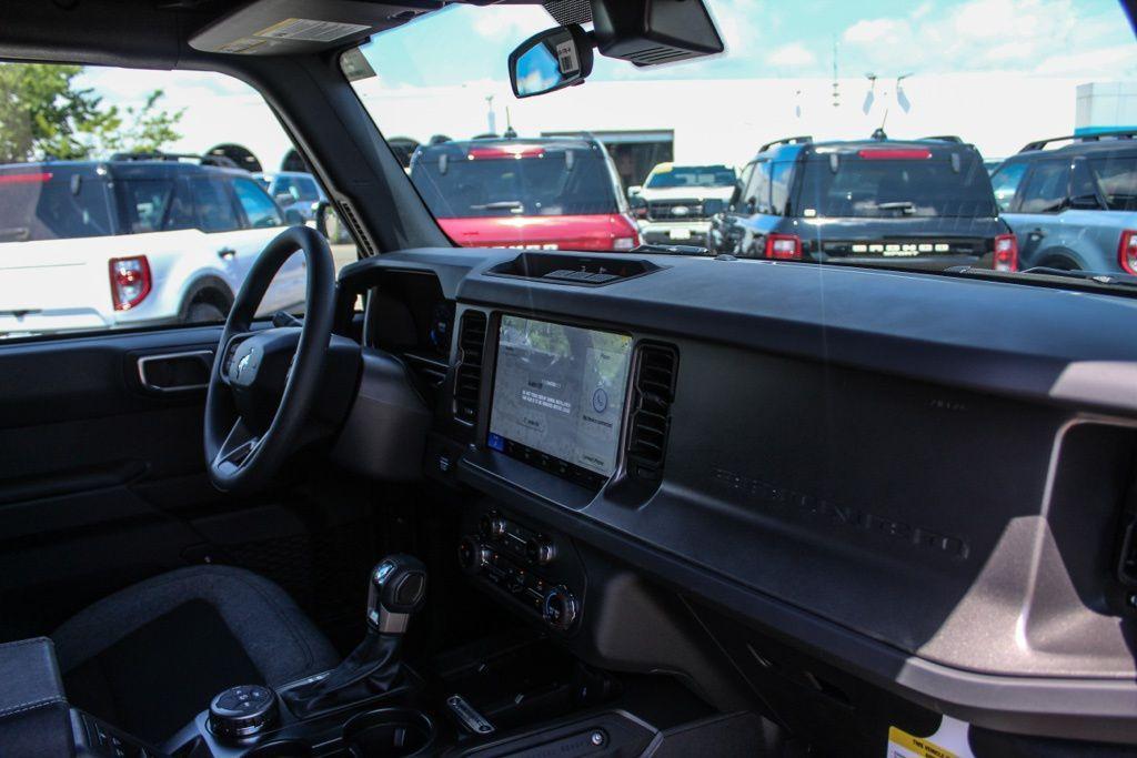 new 2025 Ford Bronco car, priced at $38,365