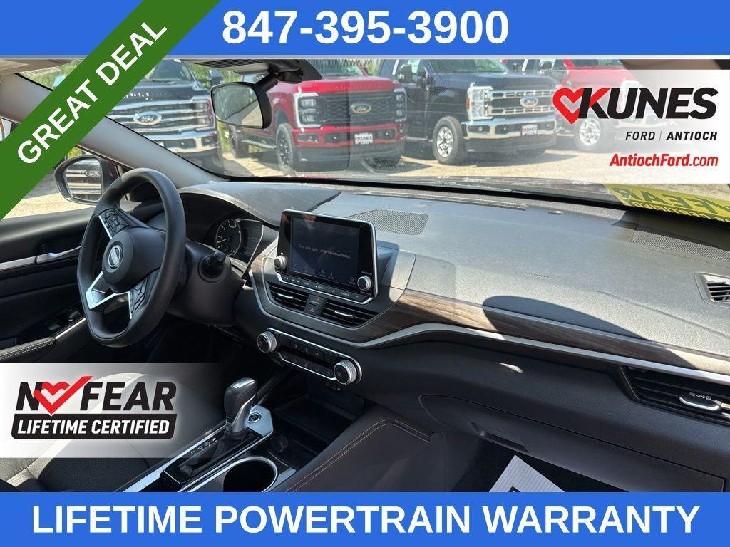 used 2023 Nissan Altima car, priced at $18,999