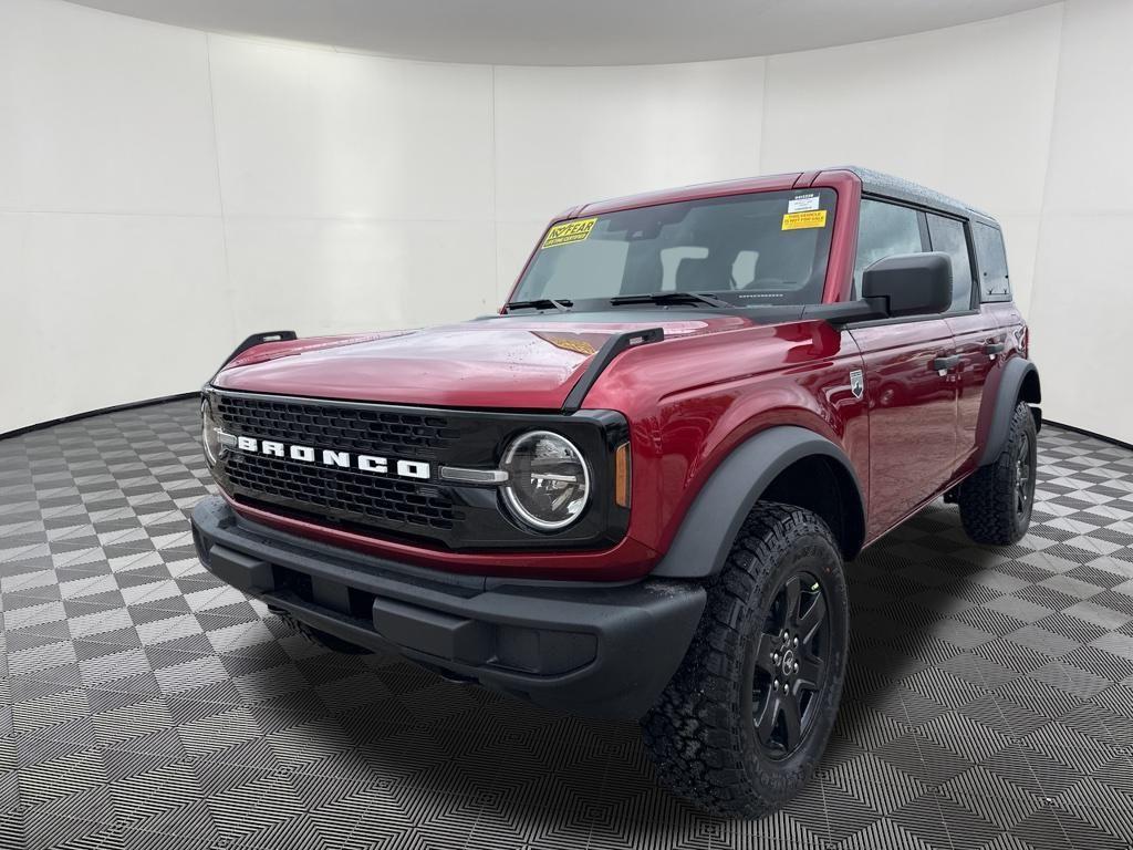 new 2025 Ford Bronco car, priced at $44,592