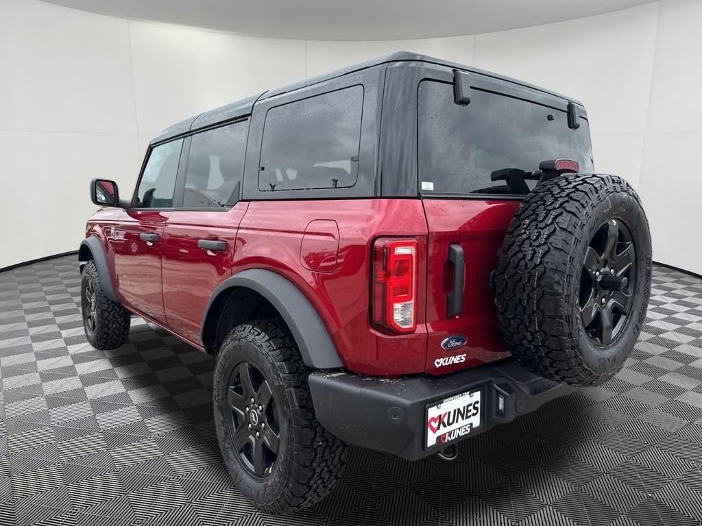 new 2025 Ford Bronco car, priced at $44,592