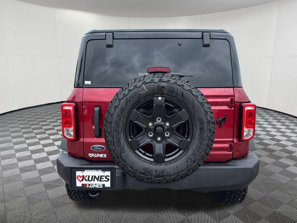 new 2025 Ford Bronco car, priced at $44,592