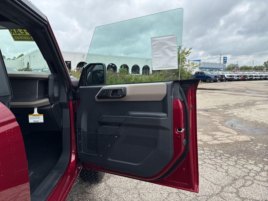 new 2025 Ford Bronco car, priced at $44,592