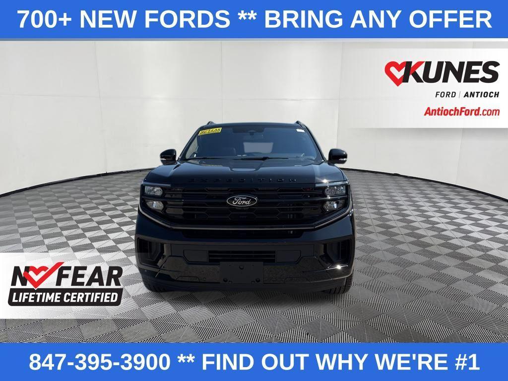 new 2025 Ford Expedition car, priced at $83,490