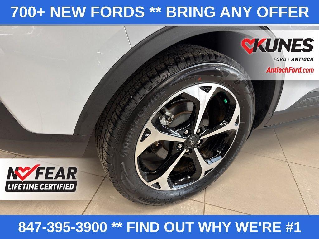 new 2025 Ford Escape car, priced at $27,175