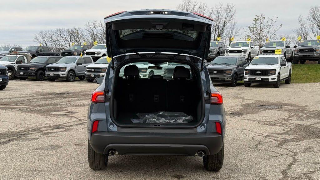 new 2025 Ford Escape car, priced at $30,890