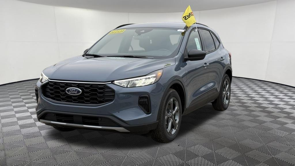 new 2025 Ford Escape car, priced at $30,890