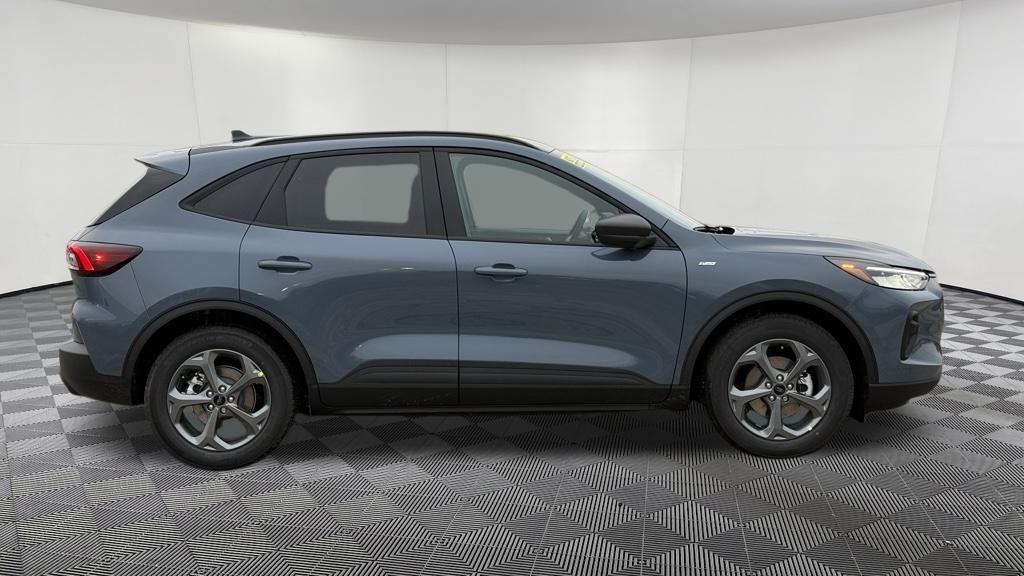 new 2025 Ford Escape car, priced at $30,890