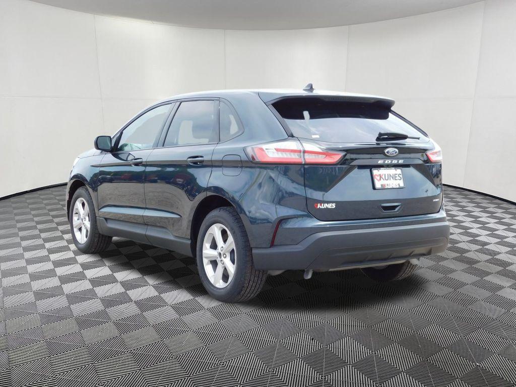 new 2024 Ford Edge car, priced at $31,999