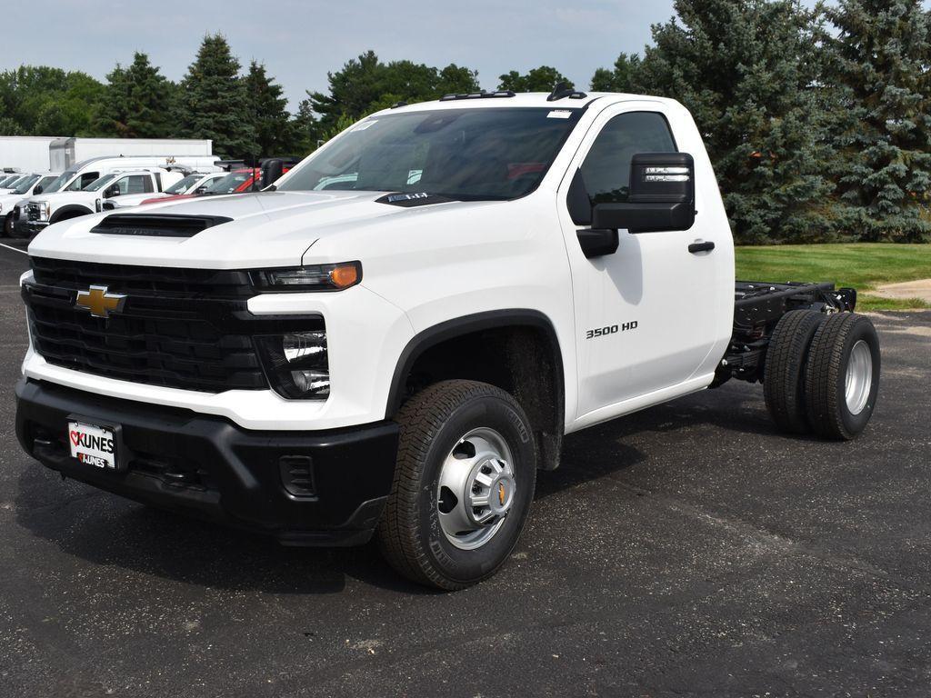 used 2024 Chevrolet Silverado 3500 car, priced at $66,953