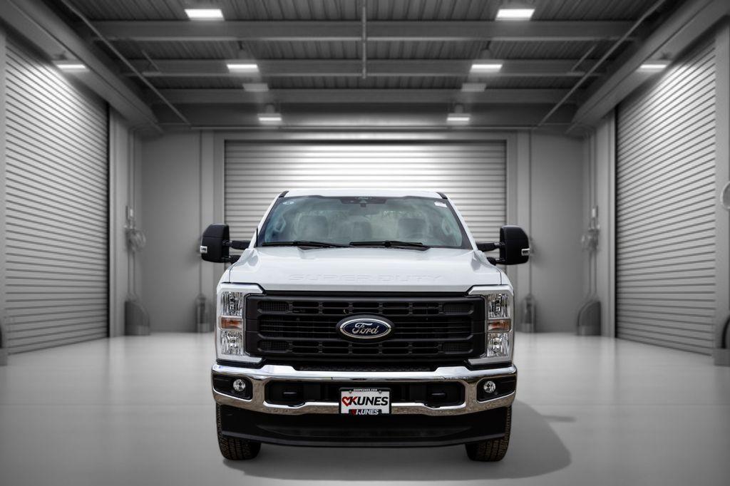 new 2024 Ford F-250 car, priced at $75,129