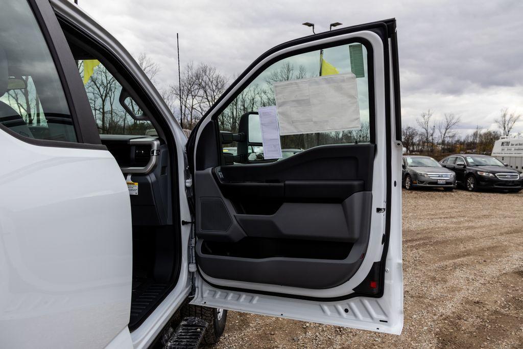 new 2024 Ford F-250 car, priced at $75,129