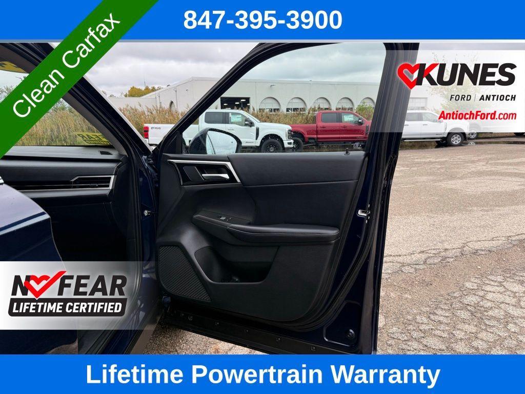 used 2024 Mitsubishi Outlander car, priced at $23,997