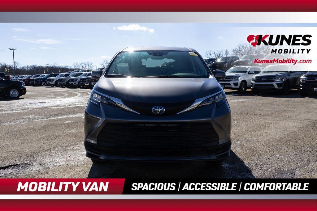 used 2024 Toyota Sienna car, priced at $74,396