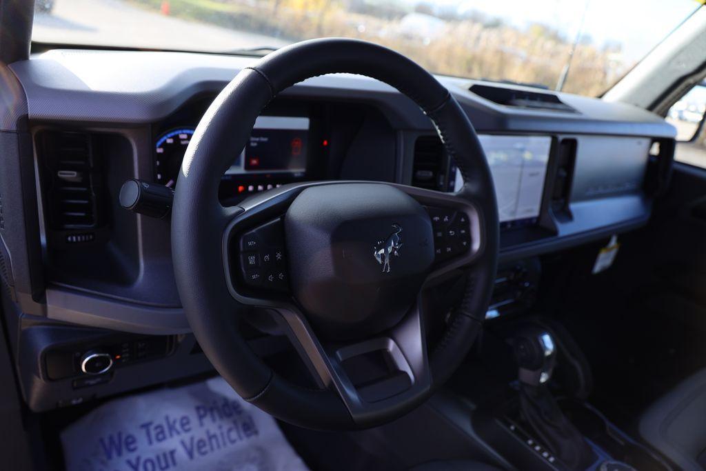 new 2024 Ford Bronco car, priced at $45,485