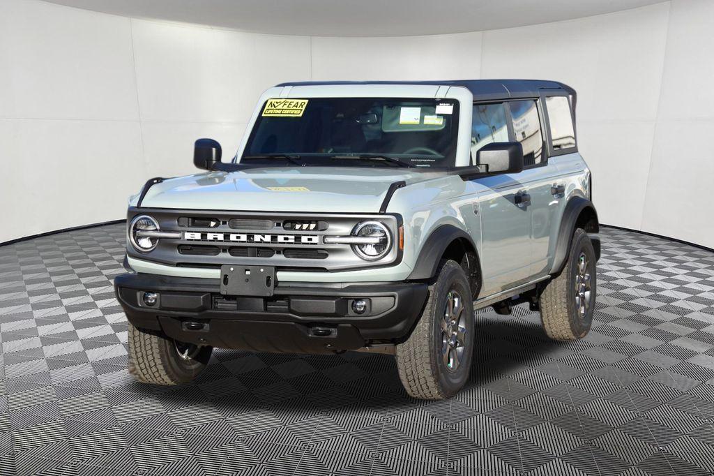 new 2024 Ford Bronco car, priced at $44,985