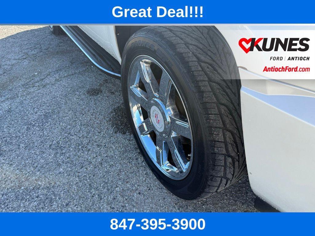 used 2007 Cadillac Escalade car, priced at $9,494