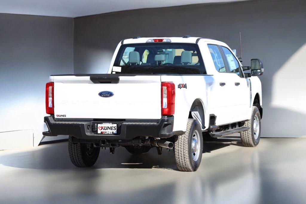 new 2024 Ford F-350 car, priced at $53,665