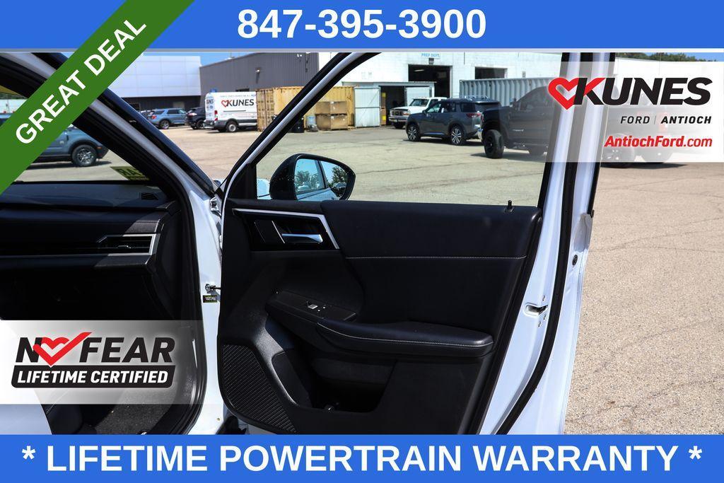 used 2023 Mitsubishi Outlander car, priced at $24,995