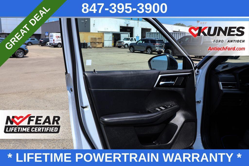 used 2023 Mitsubishi Outlander car, priced at $24,995