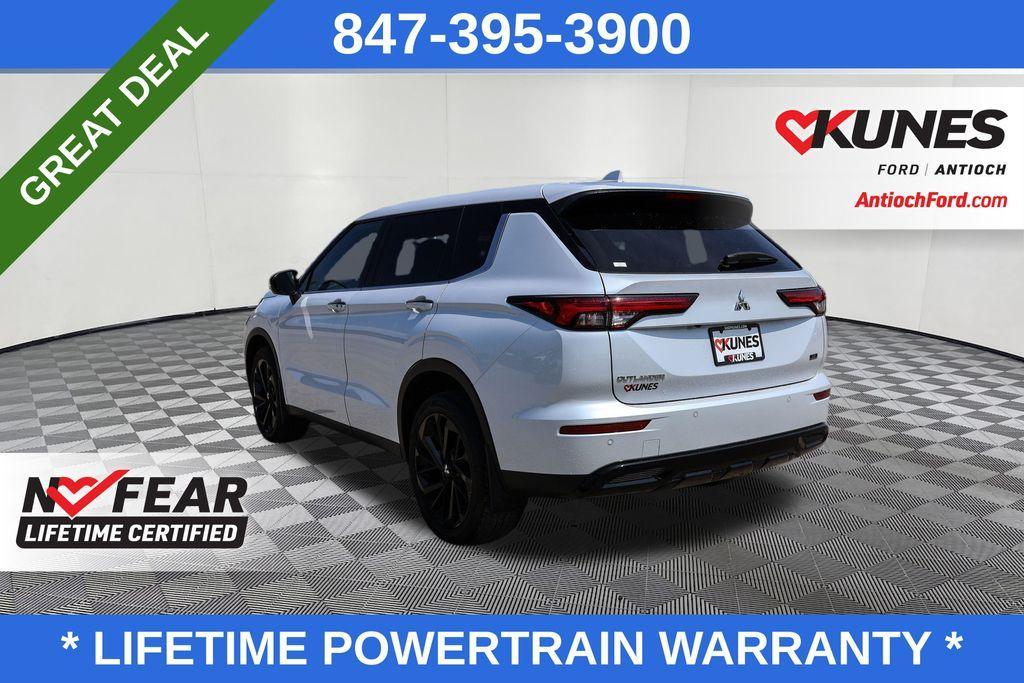 used 2023 Mitsubishi Outlander car, priced at $24,995