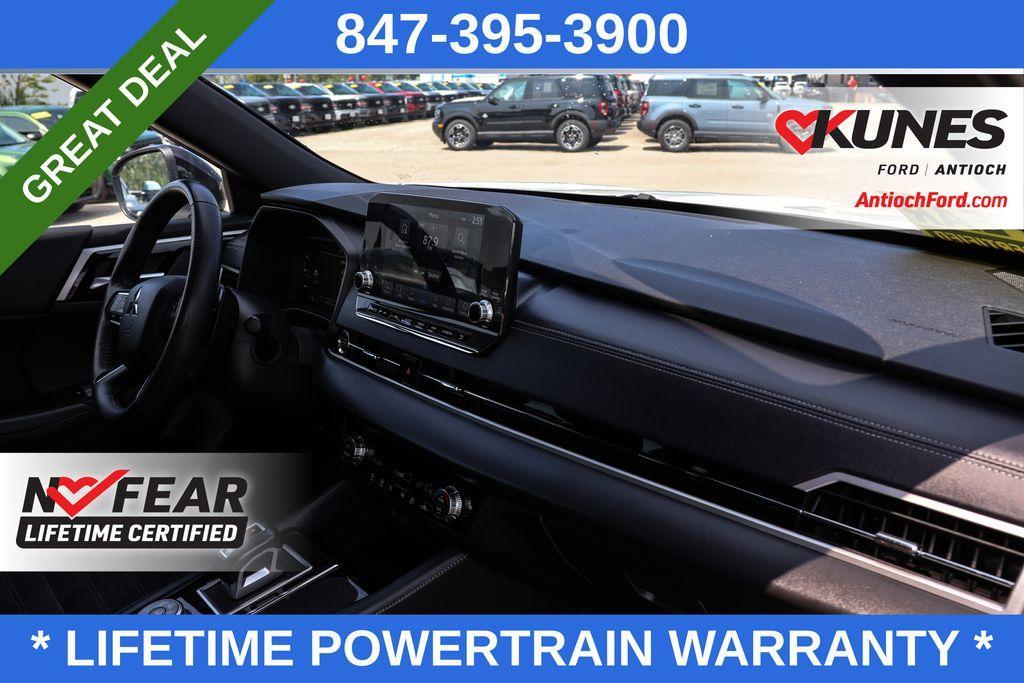used 2023 Mitsubishi Outlander car, priced at $24,995