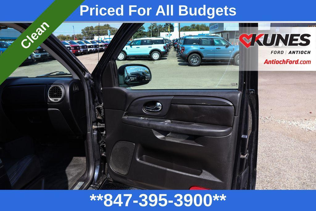 used 2008 GMC Envoy car, priced at $3,995