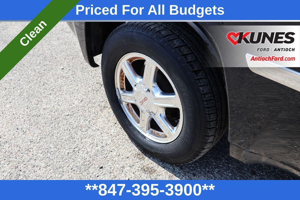 used 2008 GMC Envoy car, priced at $3,995