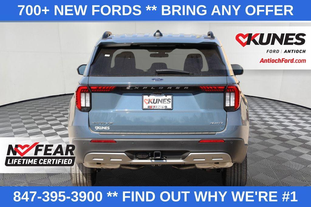 new 2025 Ford Explorer car, priced at $42,721