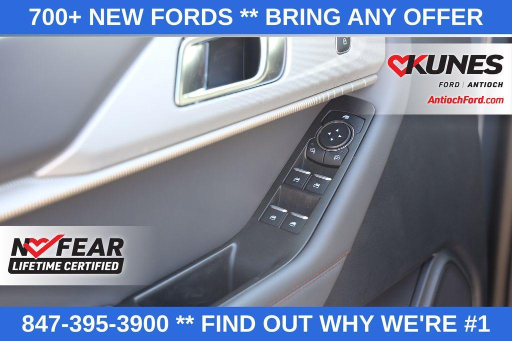new 2025 Ford Explorer car, priced at $42,721