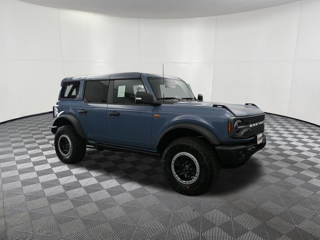 new 2025 Ford Bronco car, priced at $61,704