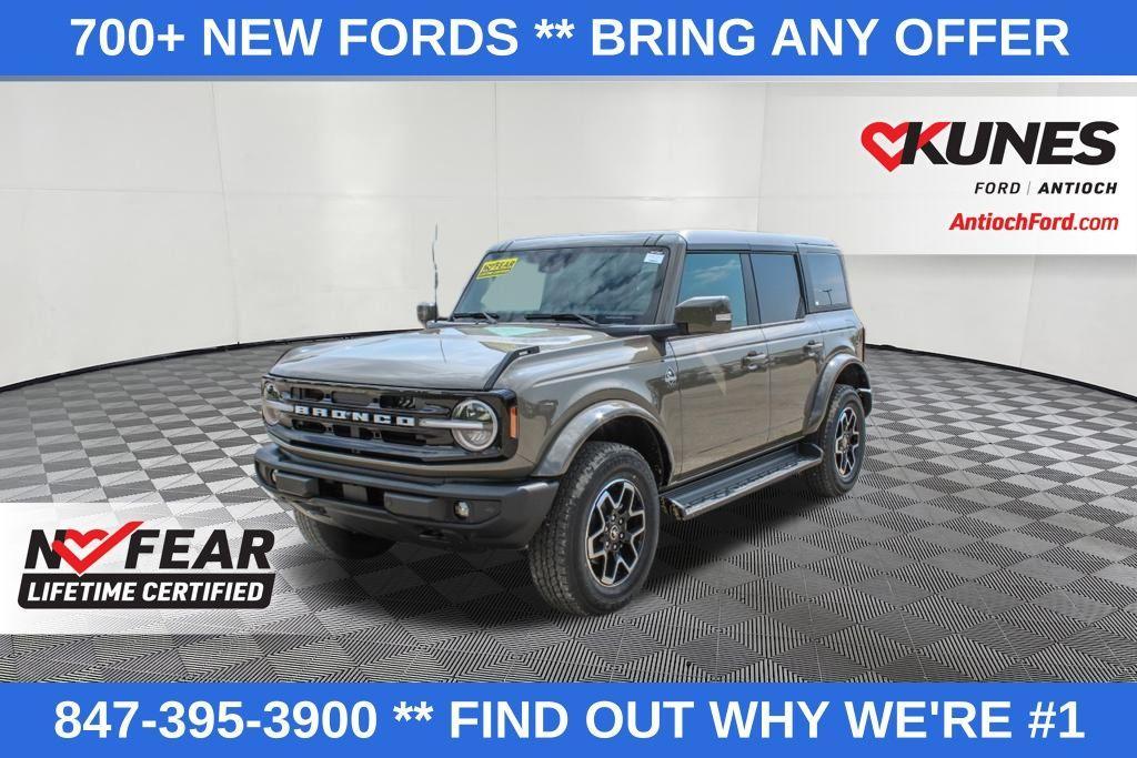 new 2025 Ford Bronco car, priced at $51,576