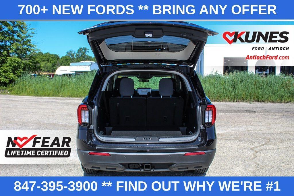 new 2025 Ford Explorer car, priced at $39,289