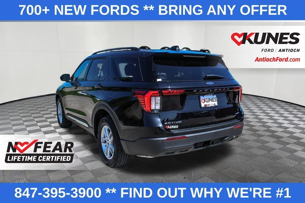 new 2025 Ford Explorer car, priced at $39,289