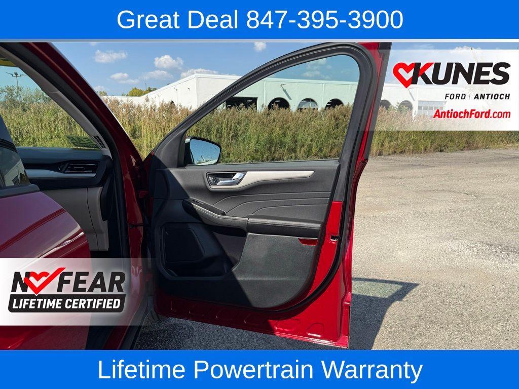 used 2022 Ford Escape car, priced at $23,715