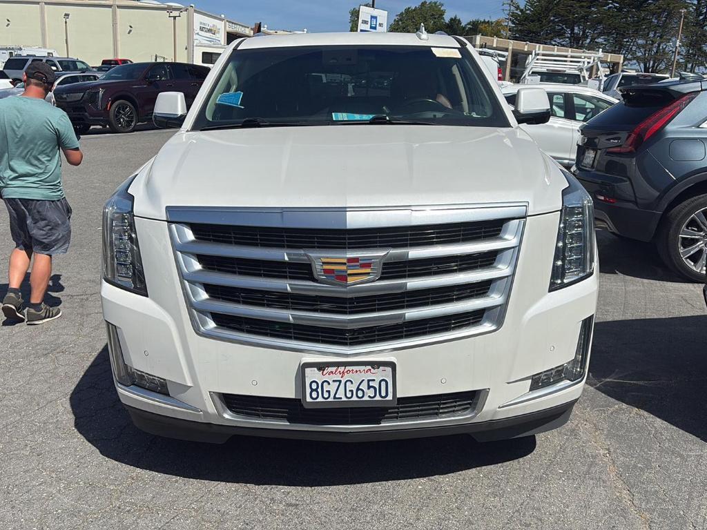 used 2019 Cadillac Escalade ESV car, priced at $33,980