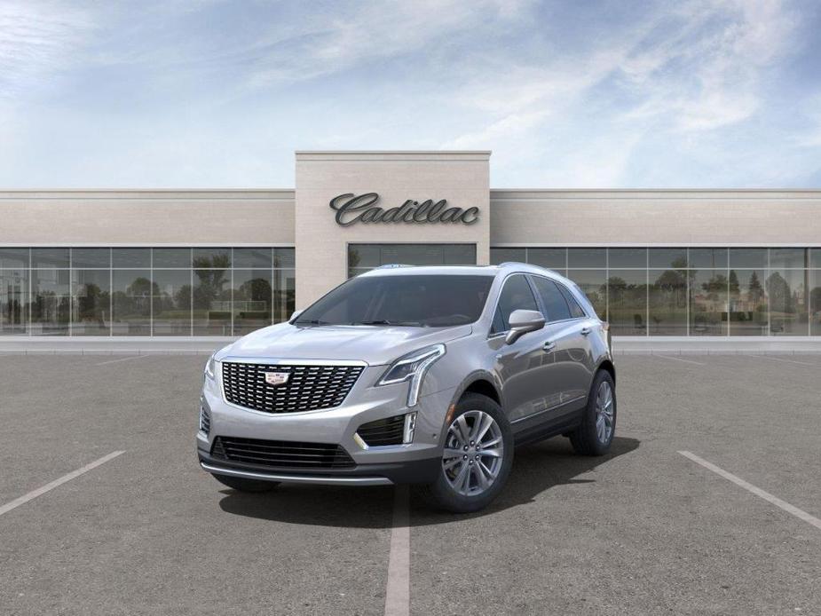 new 2024 Cadillac XT5 car