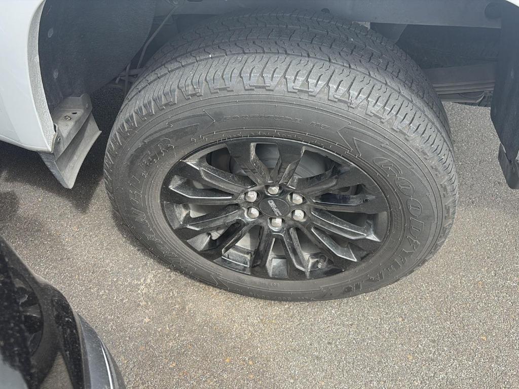 used 2022 GMC Canyon car, priced at $25,980