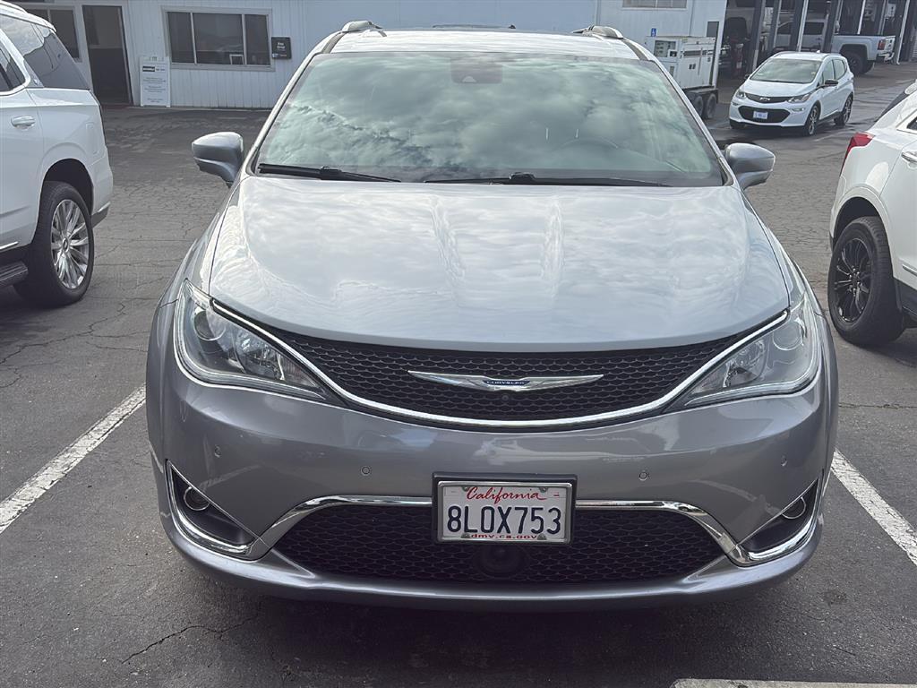 used 2018 Chrysler Pacifica car, priced at $15,980